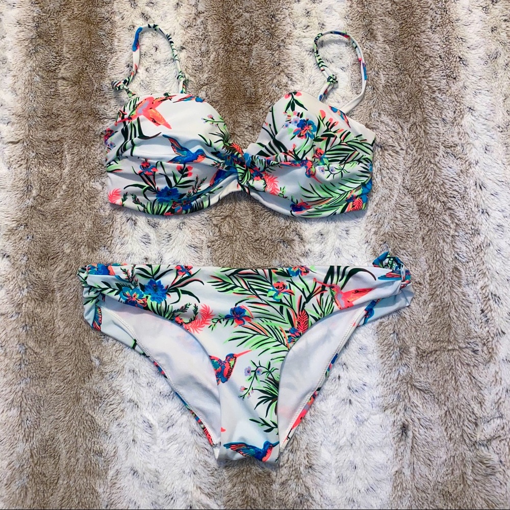 COPY - HM TWIST FRONT AND SIDE BIKINI SET in WHITE W/ NEON TROPICAL PATTERN